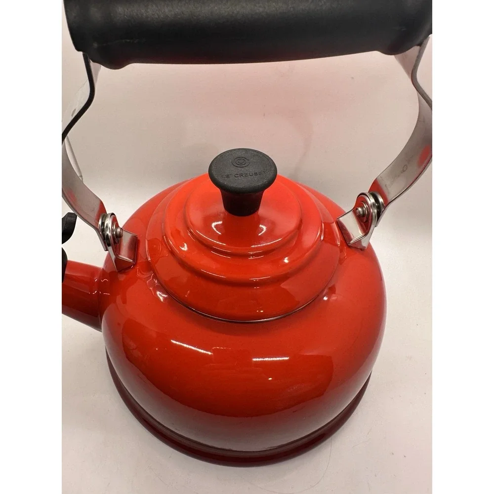 Le Creuset classic le